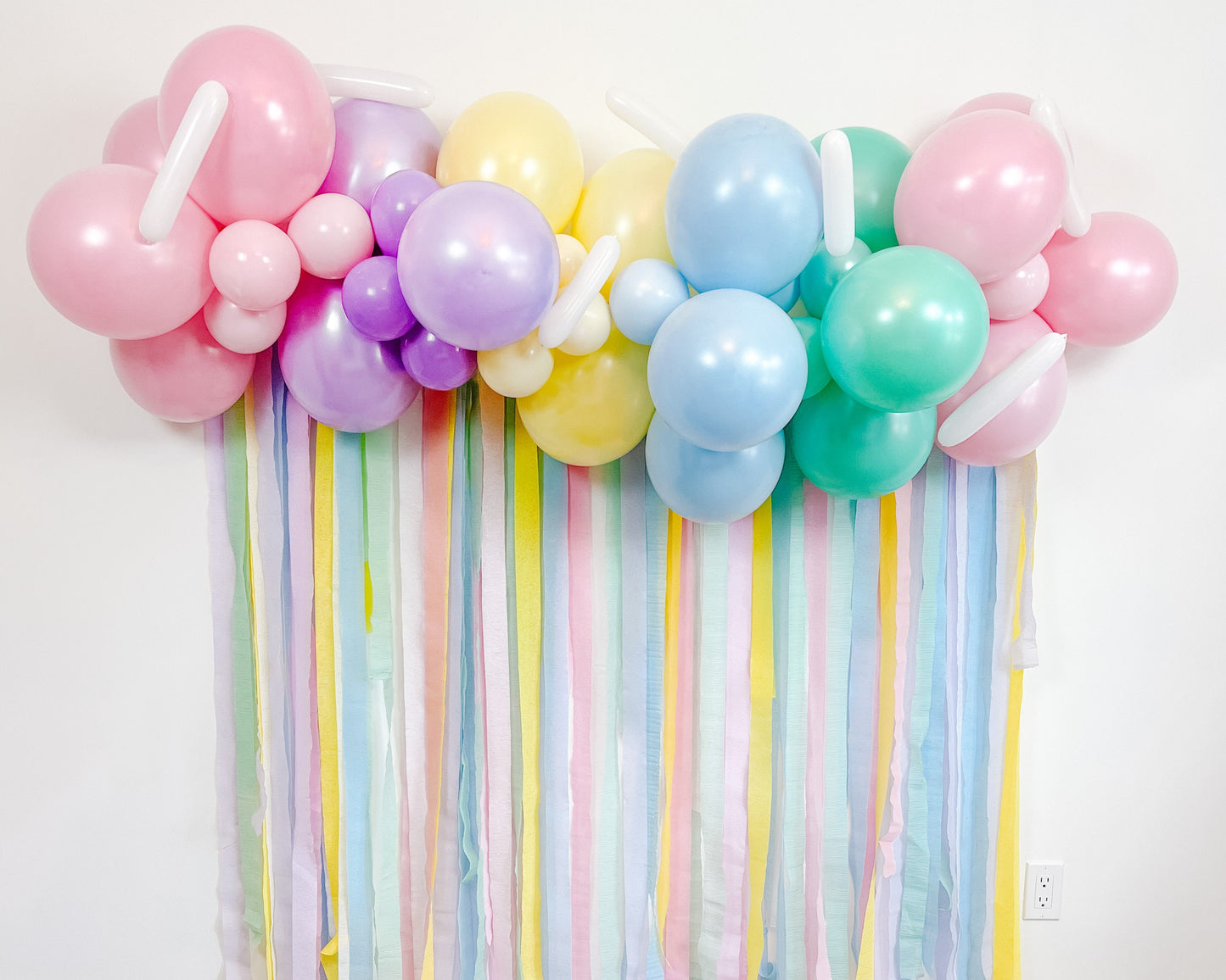 6' Ice Cream Balloon & Streamer Backdrop Kit || Summer Party Balloon Garland || Pastel Balloon Arch || Girl's Birthday Party Decor